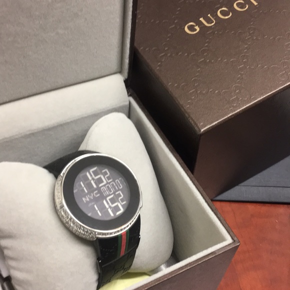 custom GUCCI 4.5 ctw ALL DOCUMENTS ON HAND - Picture 2 of 8